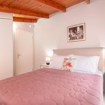Villa Diana Lagopodhon 外观 照片